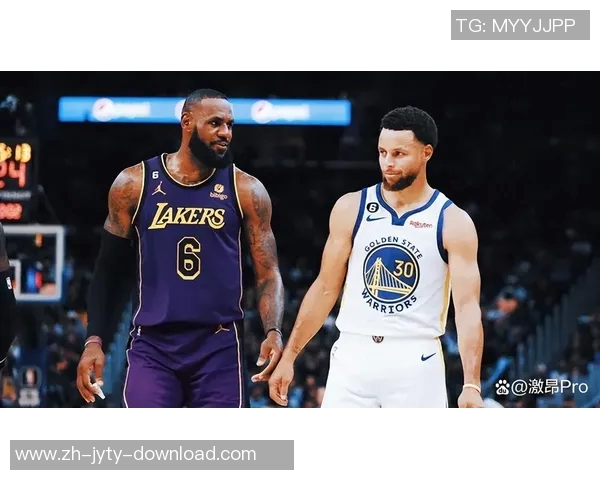 骑士与热火激战正酣谁能在季后赛中笑到最后